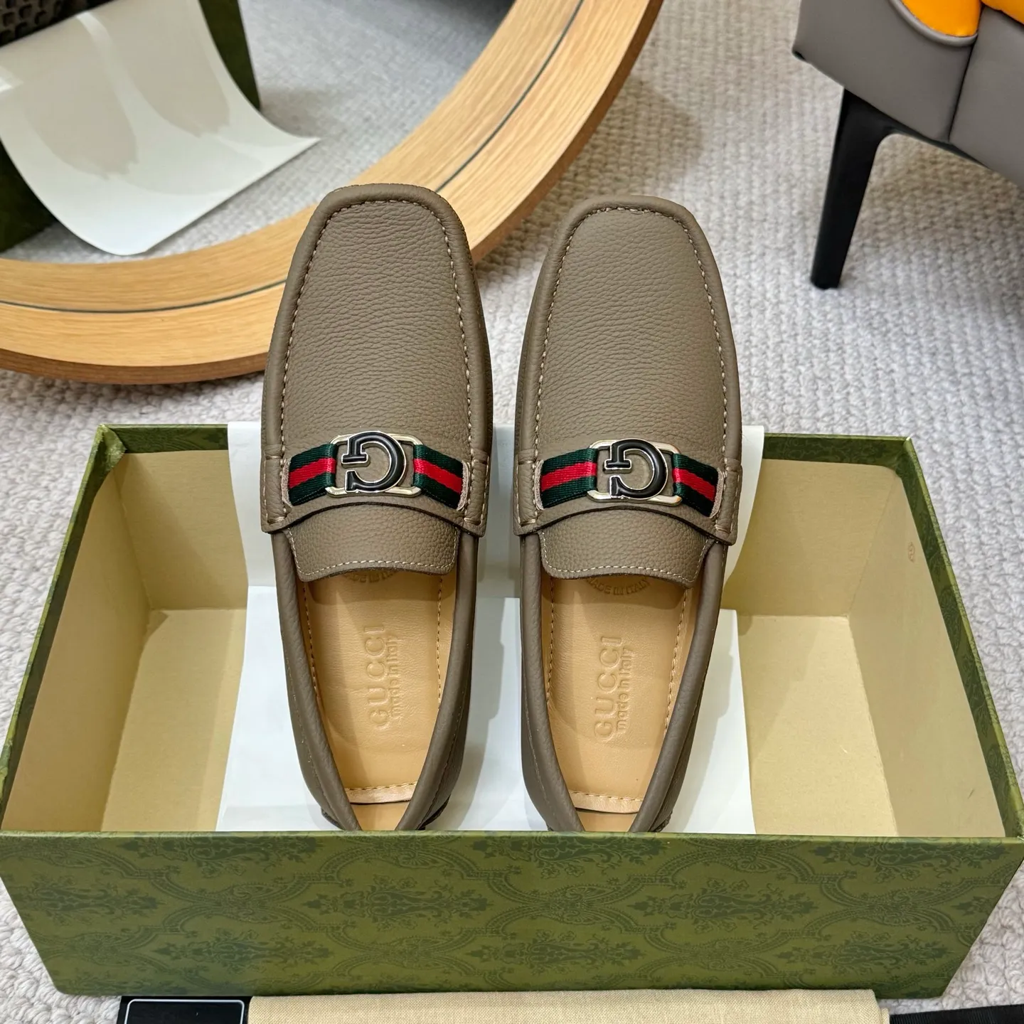 Men's shoes 💰420 (Yangli) Gucci* - the top version of Gucci classic beanie shoes! It is made of imported original cowhide and has a comfortable first layer of sheepskin lining! Original wear-resistant rubber outsole! High quality products! Size 38-46, with shoe dial, cloth bag, card